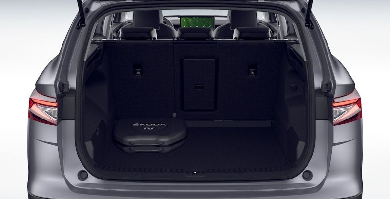 SKODA Enyaq IV 80 interior trasera