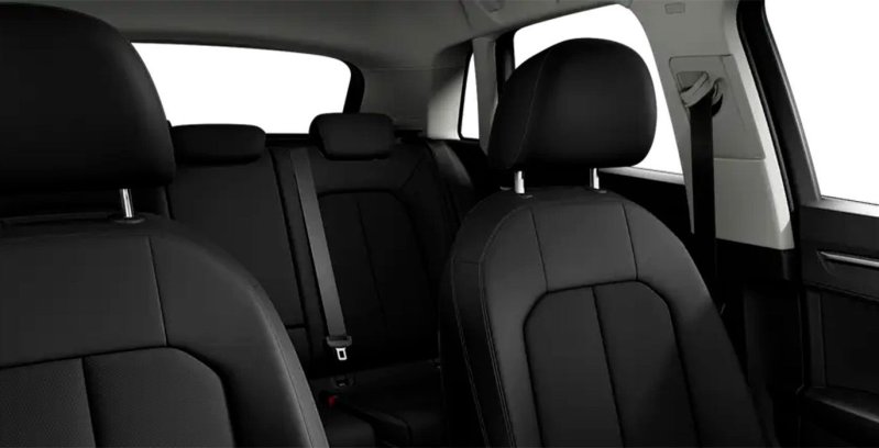 Audi Q3 Advanced 35 Tdi 110kw (150cv) S Tronic interior trasera
