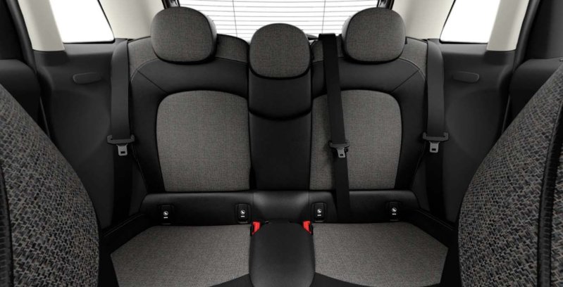 MINI Cooper John Cooper Works interior trasera
