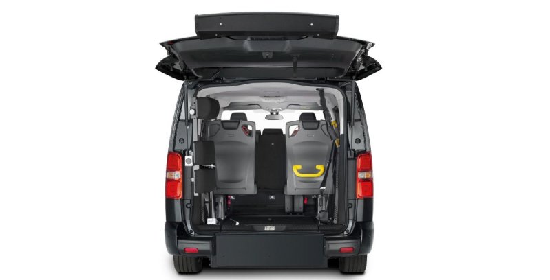 Toyota Proace Verso Shuttle VX Plus exterior trasera 1