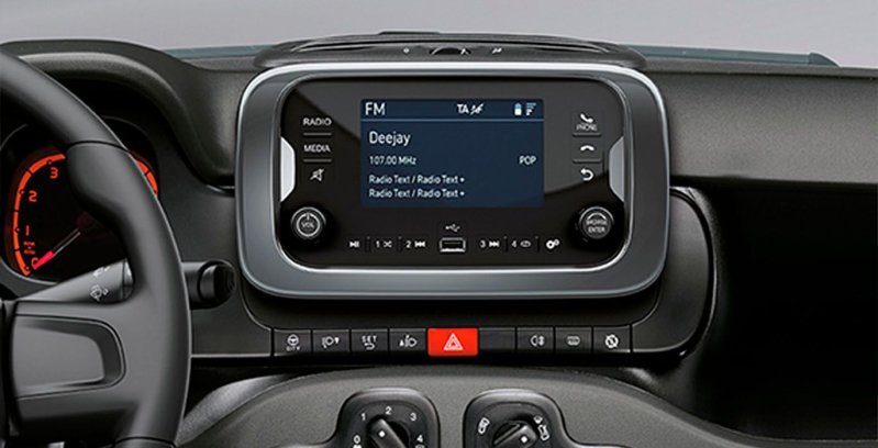 FIAT Panda City Life Hybrid interior extra