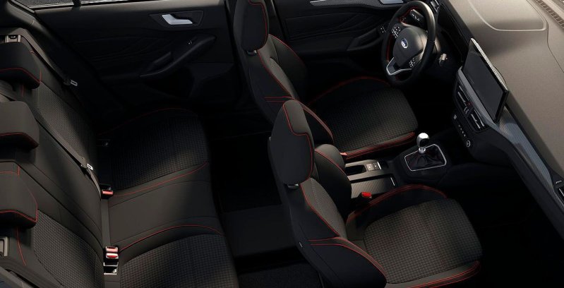 FORD Focus 1.0 Ecoboost Mhev St-Line interior trasera
