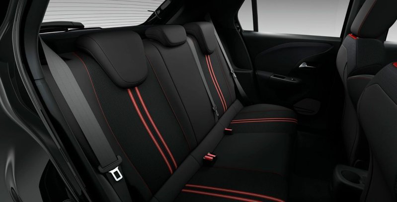 OPEL Corsa GS 1.2T interior trasera