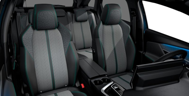 Peugeot 3008 Allure Puretech EAT8 interior trasera