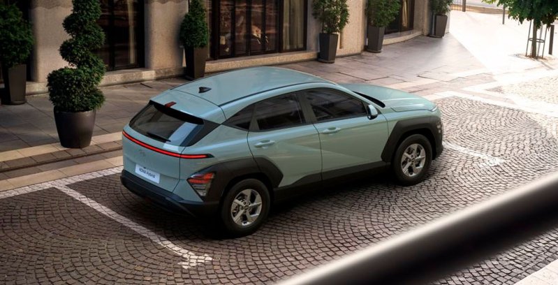 Hyundai Nuevo Kona HEV Maxx 141cv DCT exterior trasera