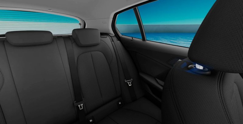 BMW Serie 1 118i Corporate Automático (136CV) interior trasera