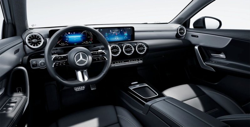 Mercedes-Benz Clase A 250 e interior delantera