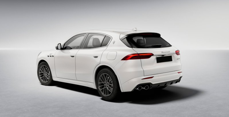 MASERATI GRECALE GT L4 MHEV 300CV AWD(AUTOMÁTICO) blanco exterior trasera
