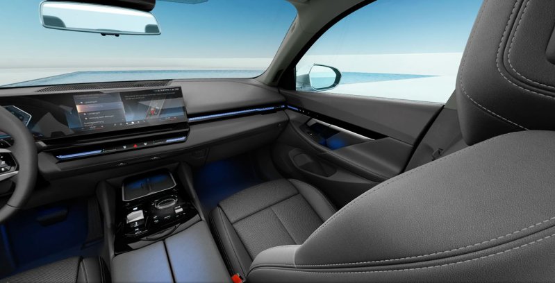 BMW Serie 5 520d nuevo interior delantera 2