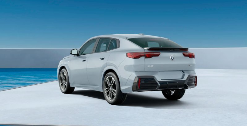 BMW X2 sDrive18d DCT nuevo exterior trasera