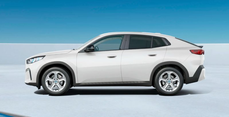 BMW ix2 eDrive20 exterior perfil
