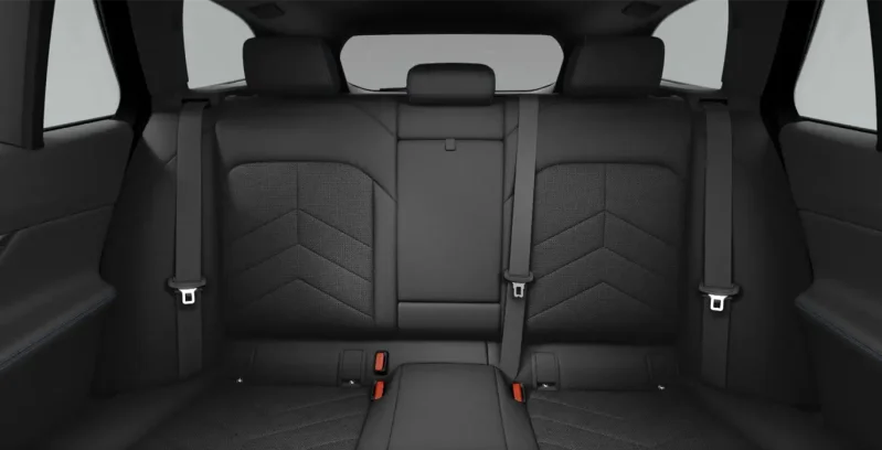 BMW Serie 5 520d Touring interior trasera