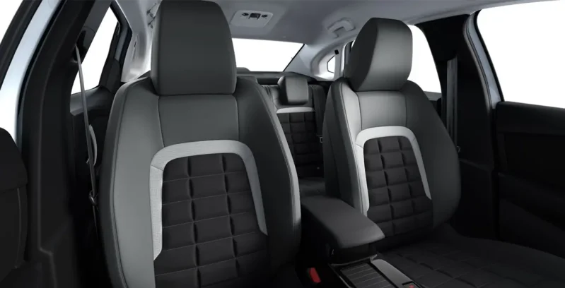 CITROEN C4 X Hybrid Plus interior trasera