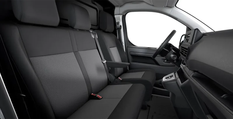 CITROEN Ë-Jumpy Furgón Talla M 75kWh interior delantera II