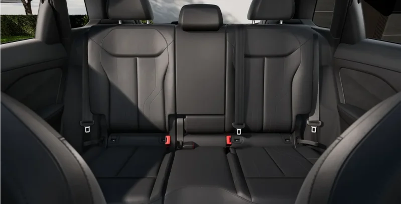 Audi Q3 S Line TFSI Stronic interior trasera
