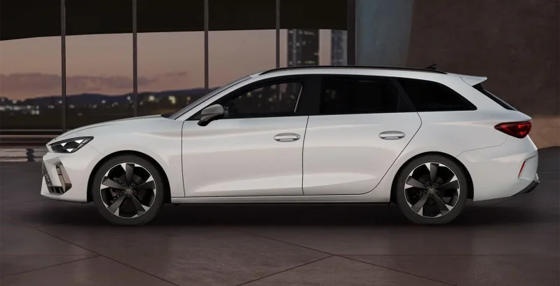 Cupra-Leon-Sportstourer-1.5-TSI-110kW-lateral