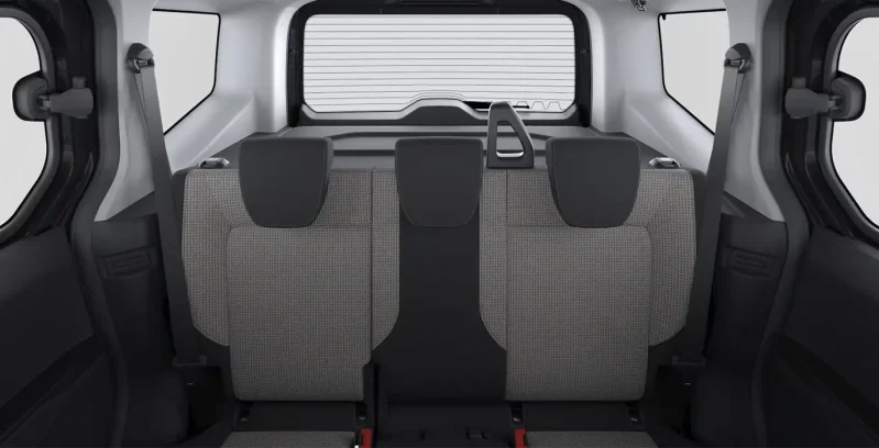 FORD-Tourneo-Courier-Trend-1.0-Ecoboost-125CV-M1-interior-trasera.webp